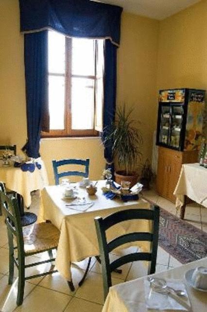 Tavernola - Locanda Di Campagna Батипалия Екстериор снимка