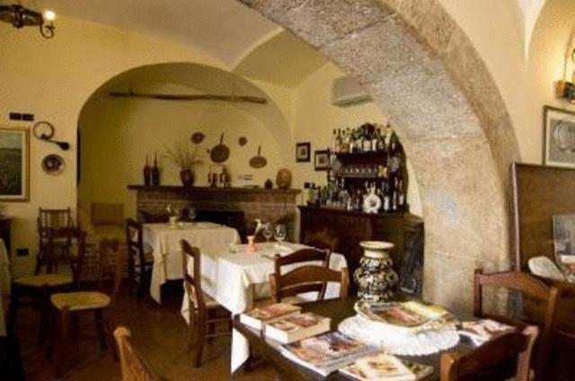 Tavernola - Locanda Di Campagna Батипалия Екстериор снимка